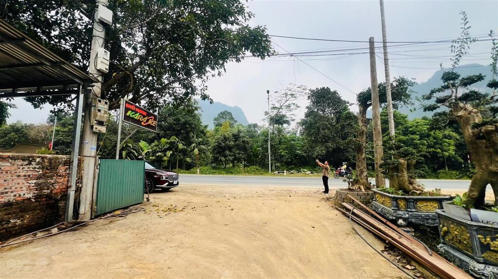 Bán đất mặt đường quốc lộ 6 tại lâm sơn