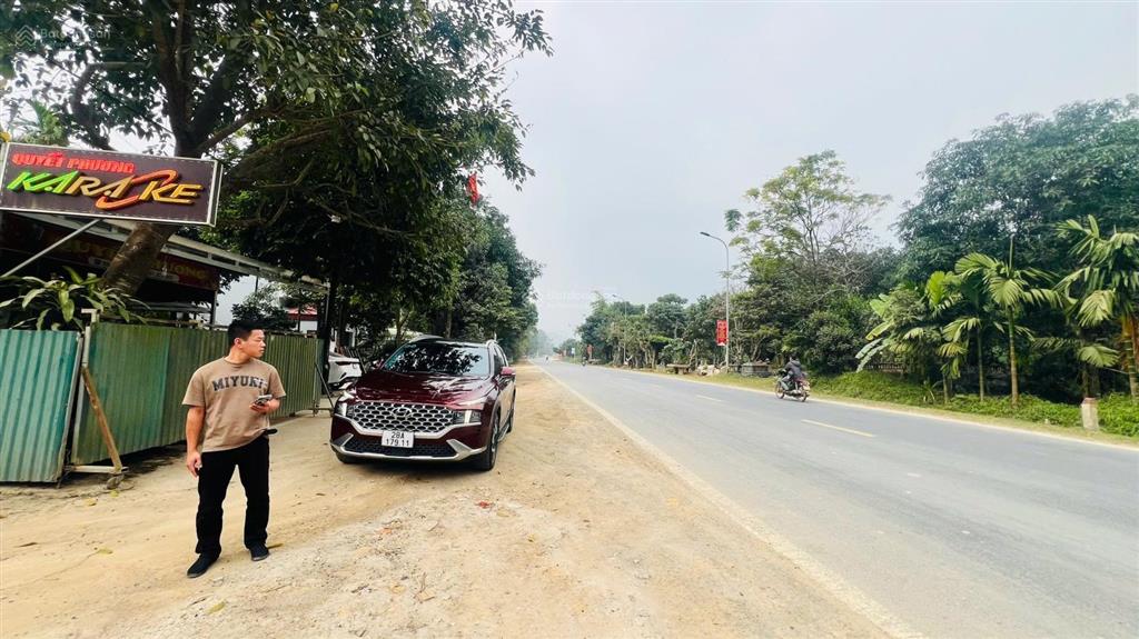 Bán đất mặt đường quốc lộ 6 tại lâm sơn