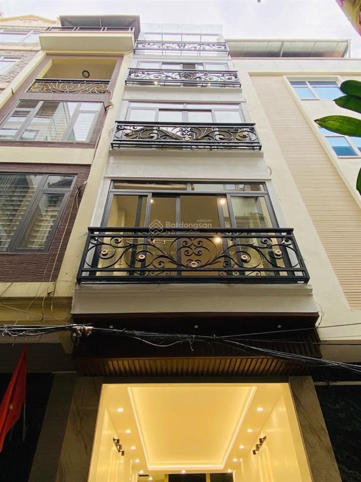 1 căn duy nhất  phố phạm thận duật thang máy phân lô ô tô vào nhà  ở kết hợp cho thuê làm.