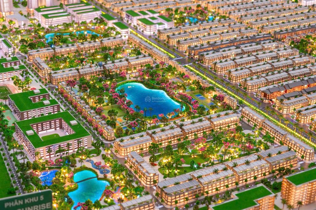 Chính chủ bán tx5 nhà biệt thự liền kề  vinhomes green city. vị trí đẹp, gần đường lớn, công viên