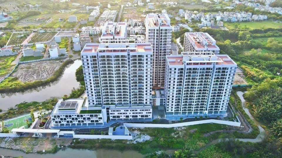 Bán căn hộ sổ sẵn 65m2 mặt tiền vành đai 3 giá chỉ 50tr/m2 nhận nhà ở ngay trước tết