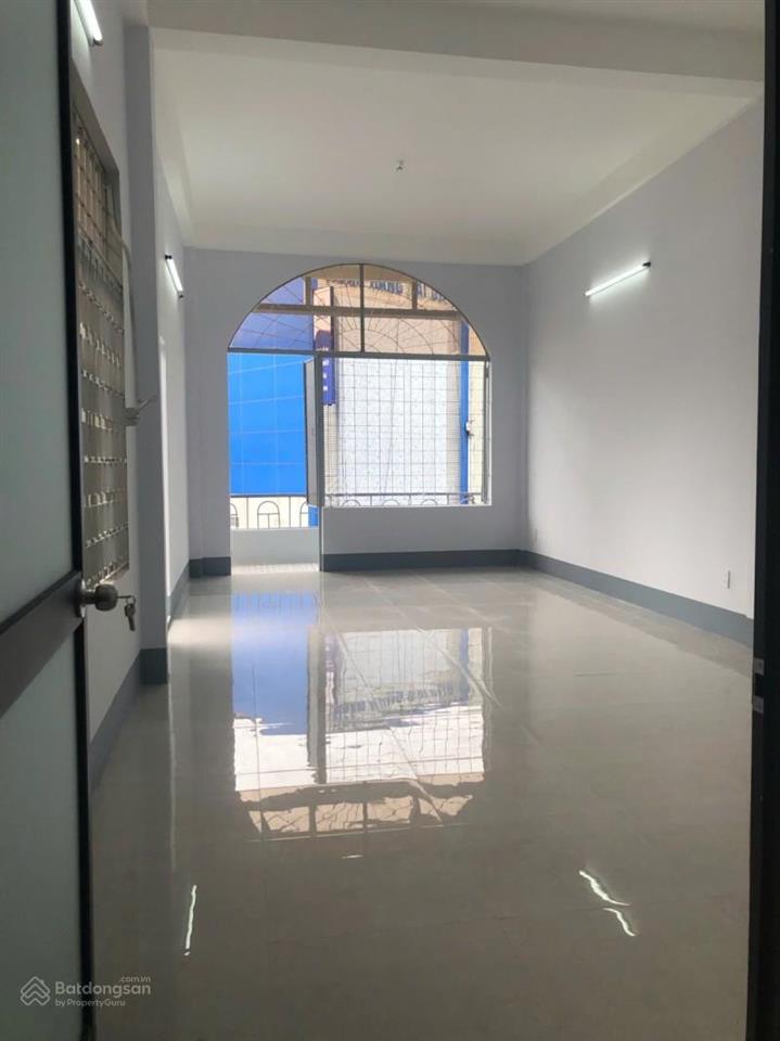 Mặt tiền giá rẻ, nguyễn kiệm, phú nhuận, 4x19, 4 tầng 5pn, chỉ 12 tỷ hơn