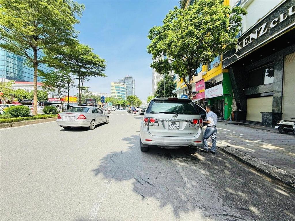 Bán mảnh đất vàng phân lô khu trung kính  vị trí siêu đẹp kinh doanh đỉnh  2 mặt tiền  giá 30ty