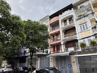 Cần bán nhà phân lô mạc thái tổ  dt 110m2  mt 6m  phân lô ô tô tránh  ngõ thông  chào 45 tỷ