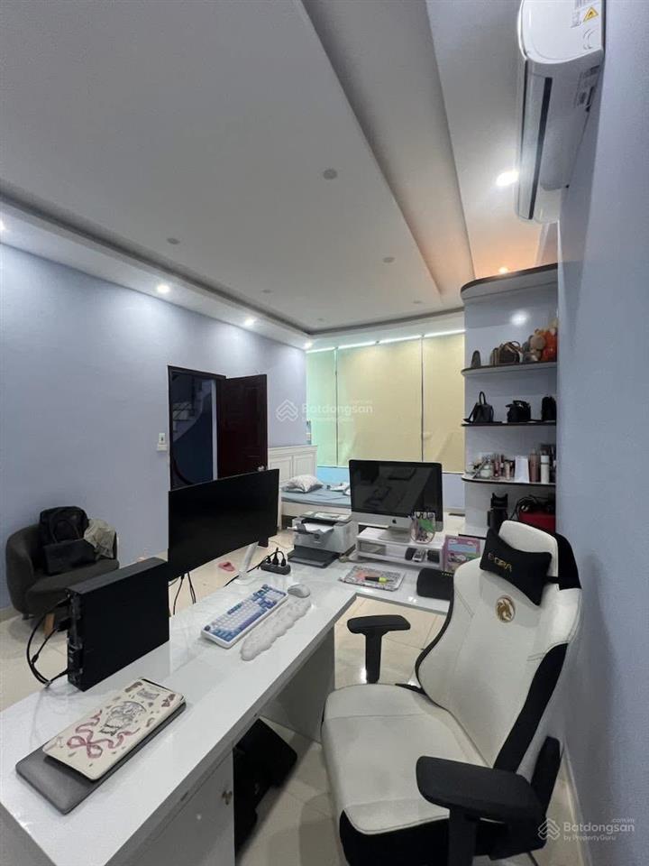 Bán nhà phân lô khu trung kính  kinh doanh  vỉa hè ô tô tránh đỗ ngày đêm  dt60m2  nhỉnh 29 tỏi