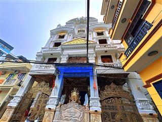 Siêu phẩm phân lô hoàng quốc việt  ngõ to như phố  gara  50m2  23 tỷ