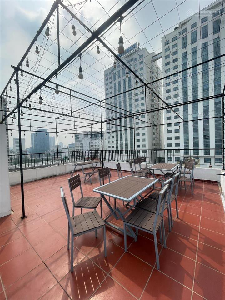 Toà nhà thuộc khu phân lô phố dịch vọng hậu  dt 100m2  vỉa hè ô tô tránh  gần phố  nhinh 50 tỷ