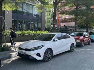 Bán gấp nhà phân lô hoàng quốc việt  60m2 x 6 tầng  ô tô vào nhà  giá 20 tỷ