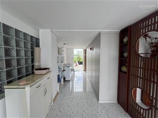 Cần tiền bán gấp căn hộ cao cấp lakeview thủ thiêm, view nhìn đường tố hữu, nhìn đường mai chí thọ