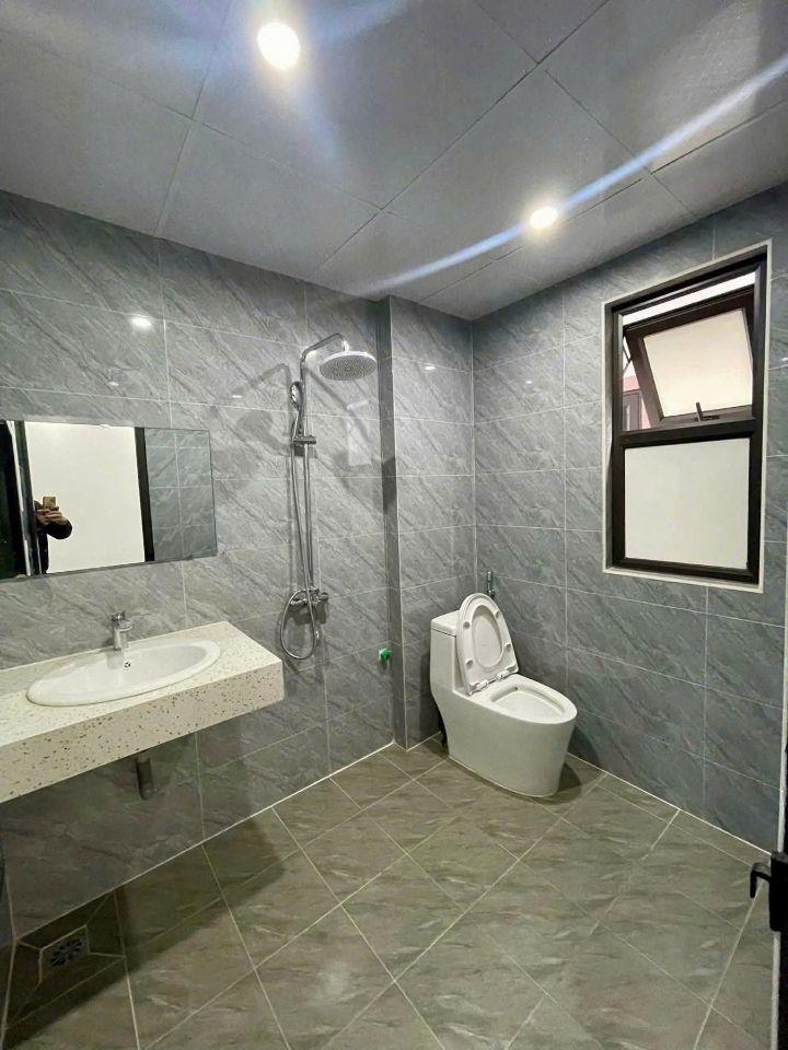 đẹp nhất cả khu các bác ơi, nhà gần trường THCS Kim Chung A - pháp lý chuẩn sang tên về