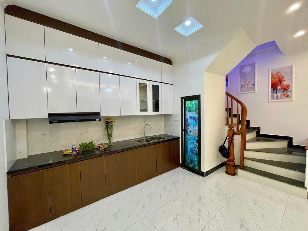 đẹp nhất cả khu các bác ơi, nhà gần trường THCS Kim Chung A - pháp lý chuẩn sang tên về