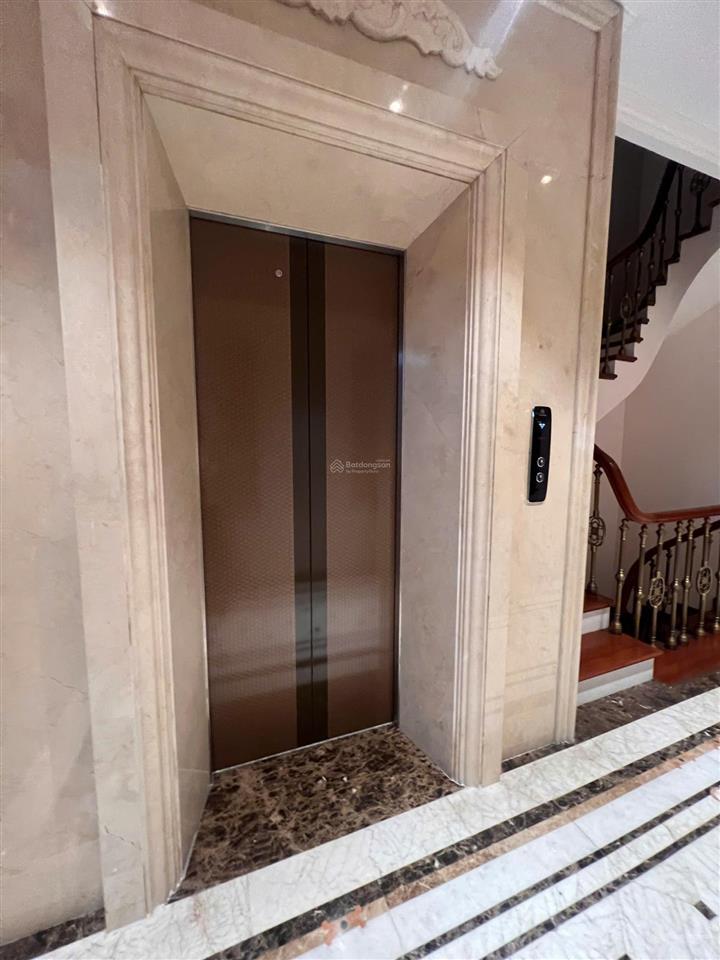 Cho thuê bt 4pn 4wc tại vinhomes riverside, 40 triệu, 168m2, hàng hot