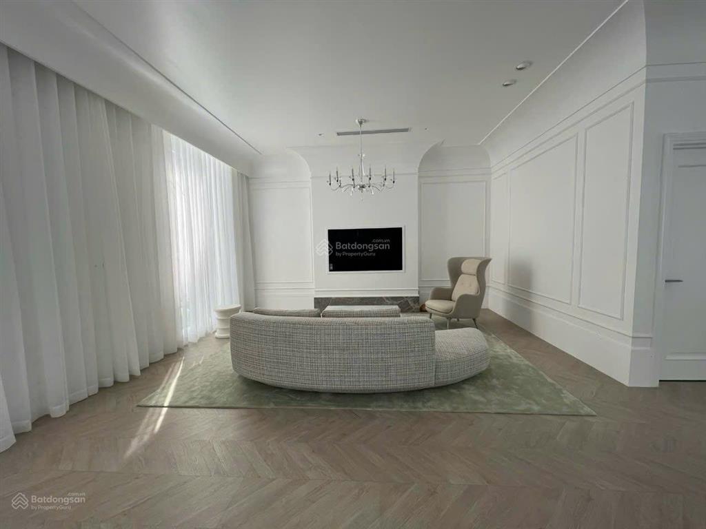 Bán bt vinhomes riverside, 79tỷ, 225m2, 4pn, 4wc, hướng đông