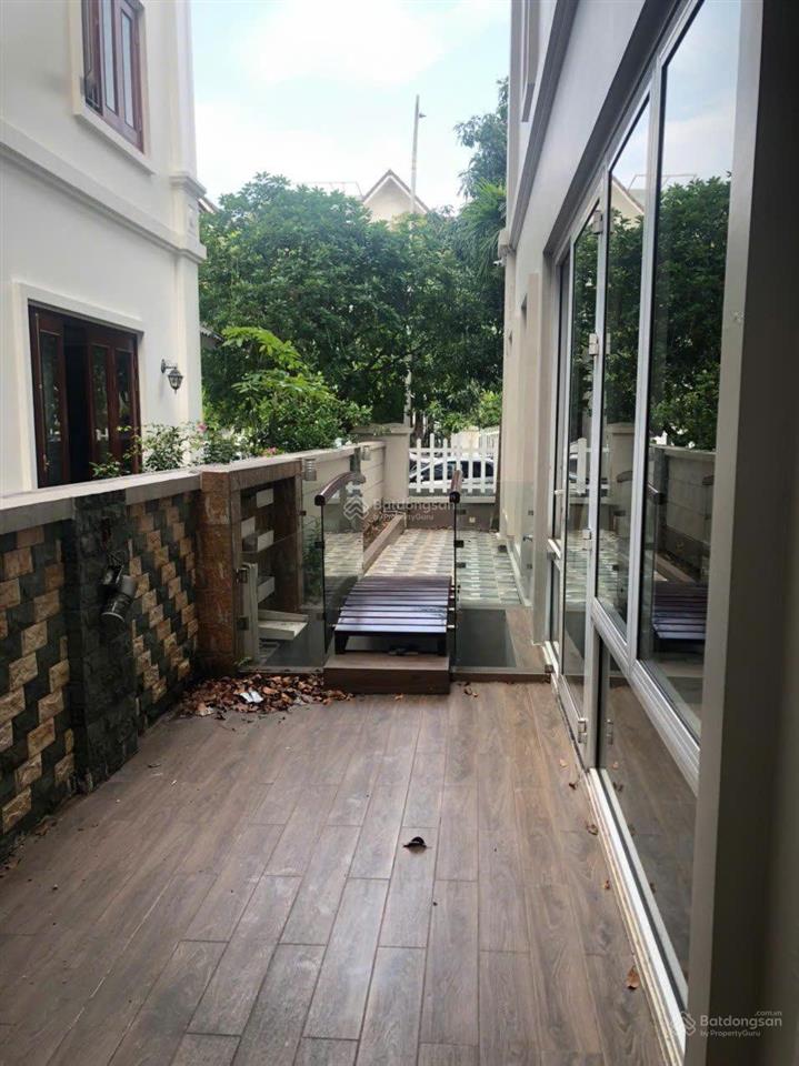 Bán gấp bt ở vinhomes riverside, view thoáng giá 55 tỷ, 164m2, 3pn, 3wc, 4 tầng, đông