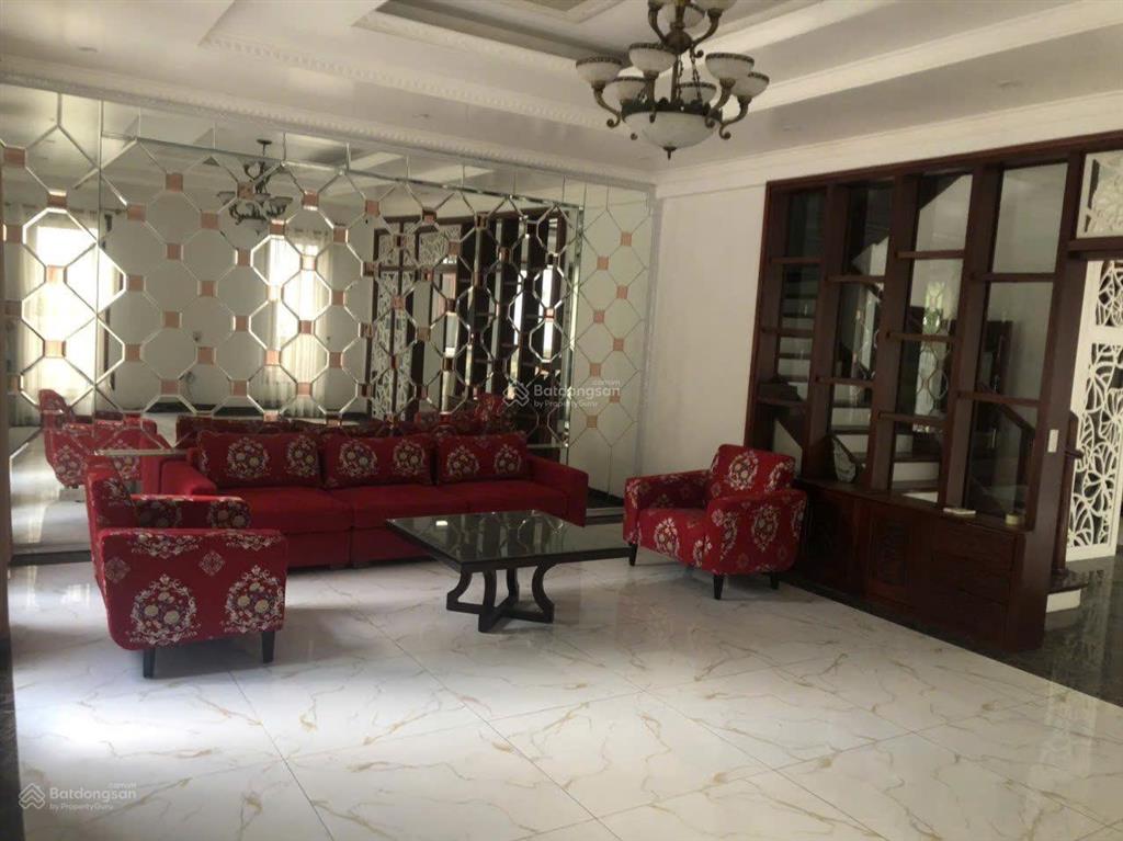 Bán gấp bt ở vinhomes riverside, view thoáng giá 55 tỷ, 164m2, 3pn, 3wc, 4 tầng, đông