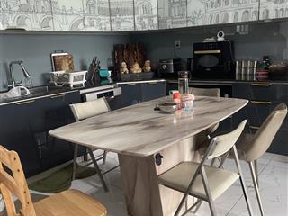 Cần tiền bán gấp căn hộ lakeview 3pn , 2wc căn góc