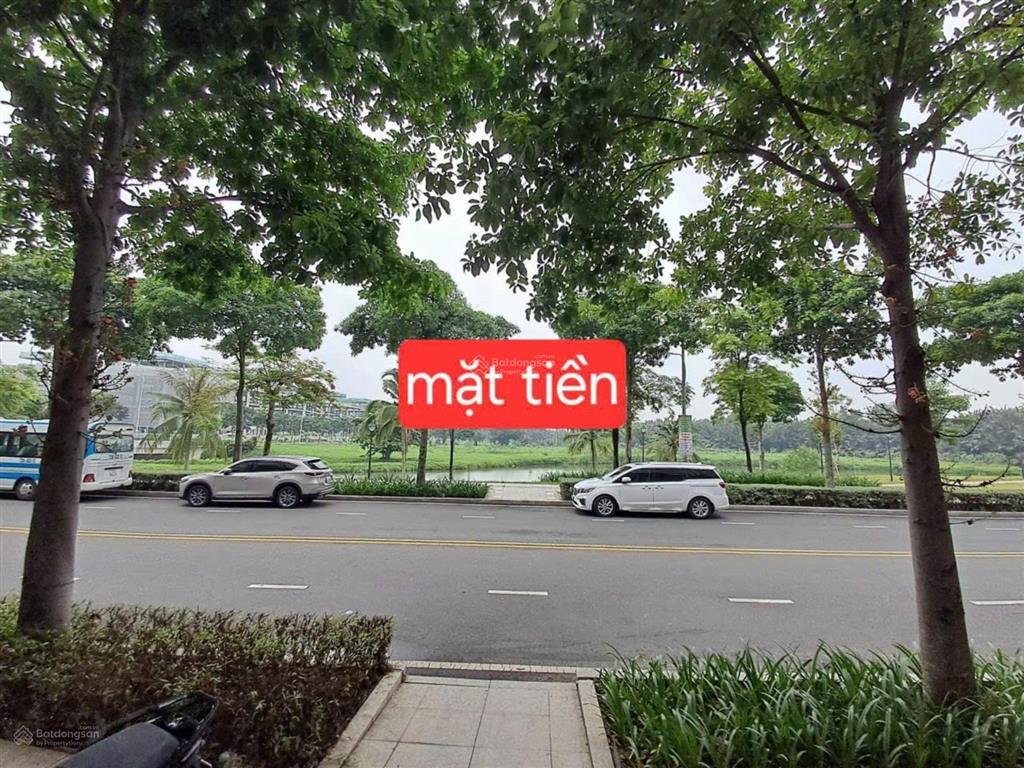 Cần ra gấp căn shophouse  apartment sarica dtsd 270m2, giá 72 tỷ