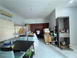 Cần tiền bán gấp căn hộ giá cực kỳ tốt 3pn, dt 88m2, giá 13 tỷ