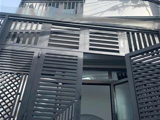 4.75 tỷ tl, nhà 2 tầng mới đẹp  ngang 4m, 40m2 cn sát sân bay tân sơn nhất