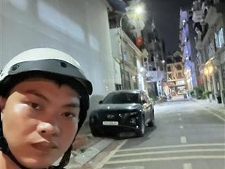 Bán nhà đường tây thạnh  tân phú aeon  chdv dòng tiền ~1.5tỷ/năm dt 171m2 (10x17m) 5tầng  14pn