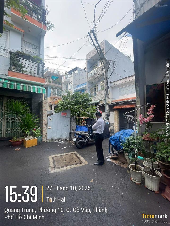 Bán đất trống 3 mặt tiền hxh quang trung, cách mặt tiền đường qt là 1 căn (20m) ngay ubnd quận