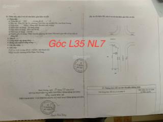 Bán góc kiot 300m2 ngang 8 sâu 37 gồm 7 kiot thu nhập 18 tr/tháng