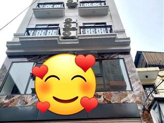 Hiếm  hoàng quốc việt  dòng tiền 250 triệu/tháng | 9 tầng 1 hầm 58 phòng full giá chỉ 35,x tỷ