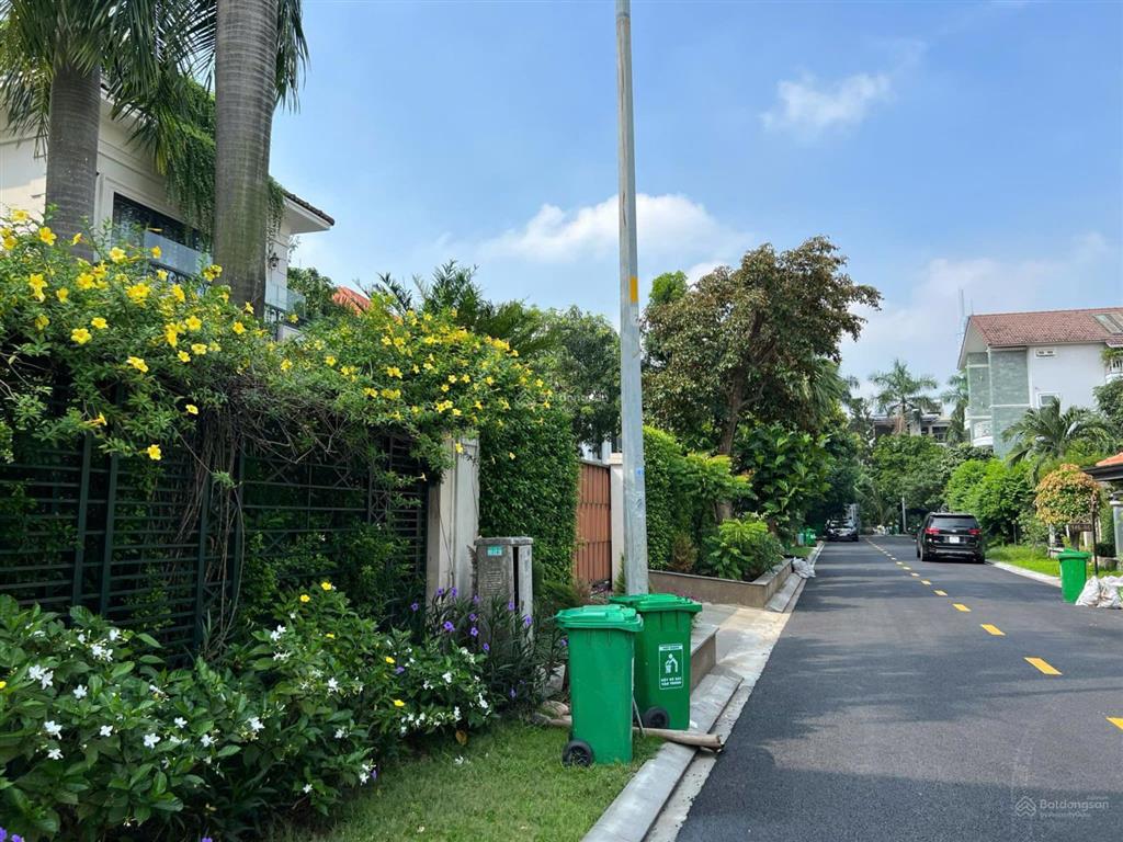 Bán đất đẹp xây biệt thự mt đường khu nguyễn quý cảnhsong hành an phú quận 2 dt 10x17m,giá 29 tỷ