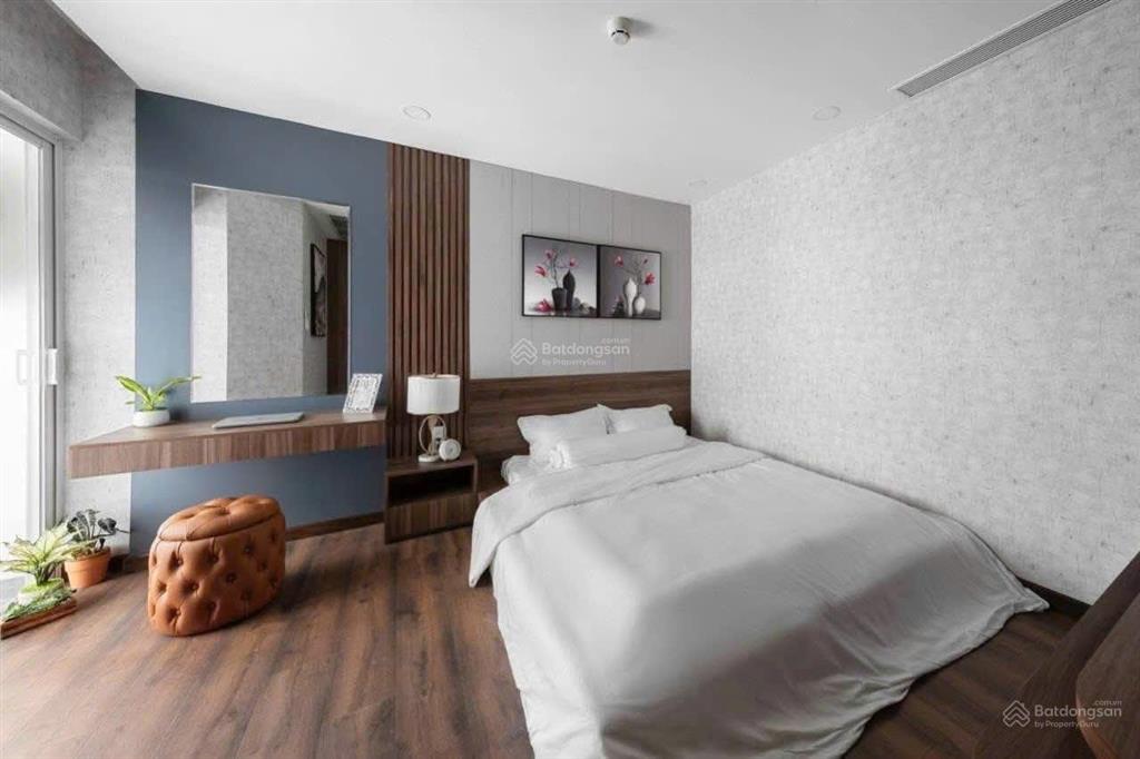 View đẹp  bán chcc the flemington lê đại hành. dt 86m2 2pn 2wc, giá 7 tỷ (sổ hồng sẵn ở nhà)