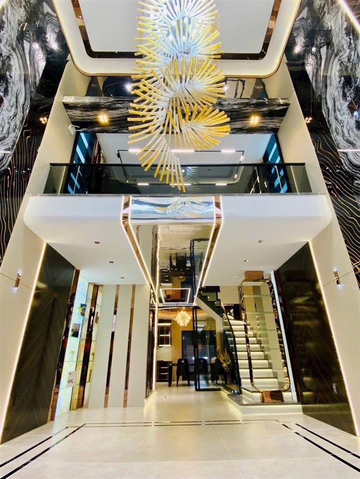 Hàng thơm mới xây dựng, đường nguyễn văn thươngq.bình thạnh. giá 4tỷ050/87,5m2, gần chợ văn thánh.