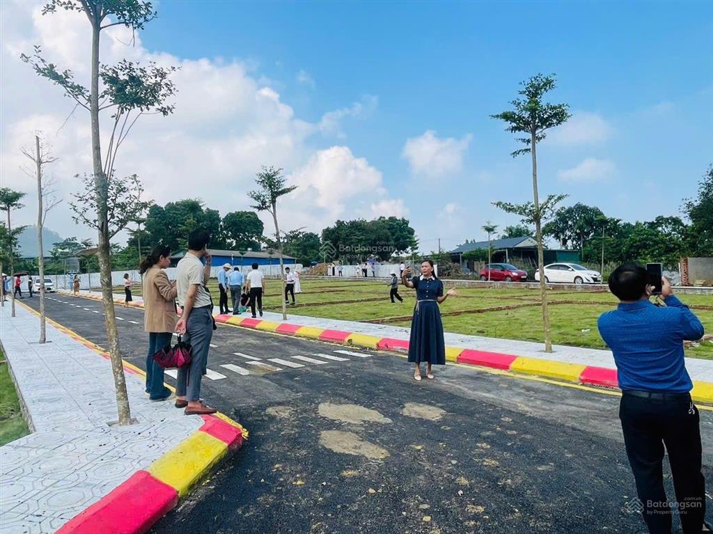 Bán đất nền 100m2 tại đường 21a, phú cát, hà nội, 2,5 tỷ