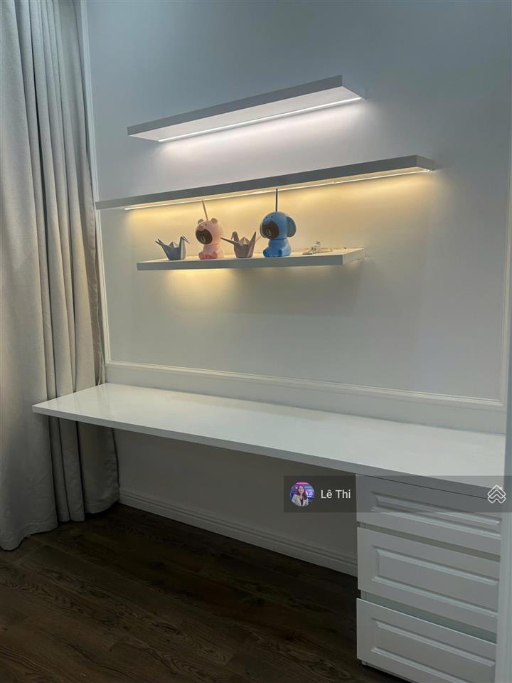 Hot bán căn hộ sunrise city view 3 phòng ngủ, 2 phòng tắm diện tích 105m2, bán 7.5 tỷ