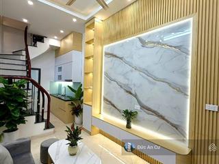 Bán nhà phố bạch mai, chỉ hơn 5 tỷ giữa trung tâm thành phố đi lại thuận lợi, tiện ích ngập tràn