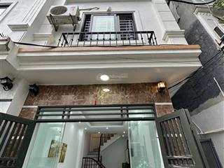 Bán nhà đẹp đông la  hà đông . vị trí thuận tiện  nội thất đẹp  vào ở ngay