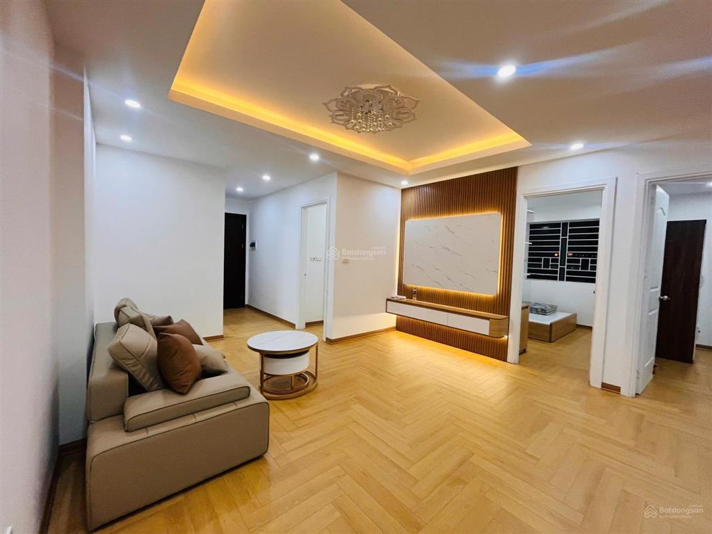 Bán nhà đẹp 3 phòng ngủ full nội thất mới tinh  chỉ việc xách vali vào ở