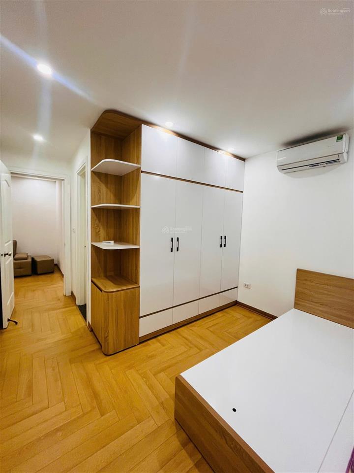 Bán nhà đẹp 3 phòng ngủ full nội thất mới tinh  chỉ việc xách vali vào ở