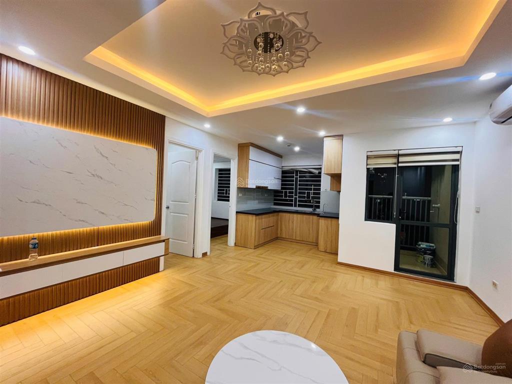 Bán nhà đẹp 3 phòng ngủ full nội thất mới tinh  chỉ việc xách vali vào ở