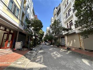 Chính chủ cần bán gấp nhà kđt văn phú 5t phân lô, kinh doanh sầm uất giá đầu tư cc 0927 113 ***