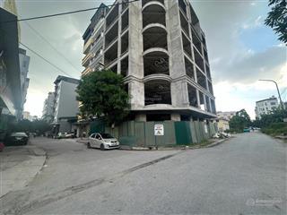 Tôi chính chủ cần bán gấp đất 50m2 dịch vụ vạn phúc oto tránh nhau chỉ 13tỷ9 gần hồ vp 0927 113 ***