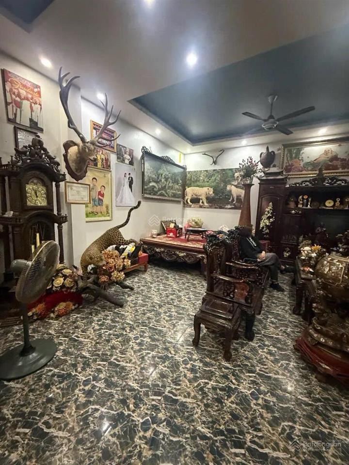 Bán nhà siêu phẩm làng việt kiều châu âu7 tầng thang máy3 thoáng xách hơn 30 tỷ cc0927 113 ***