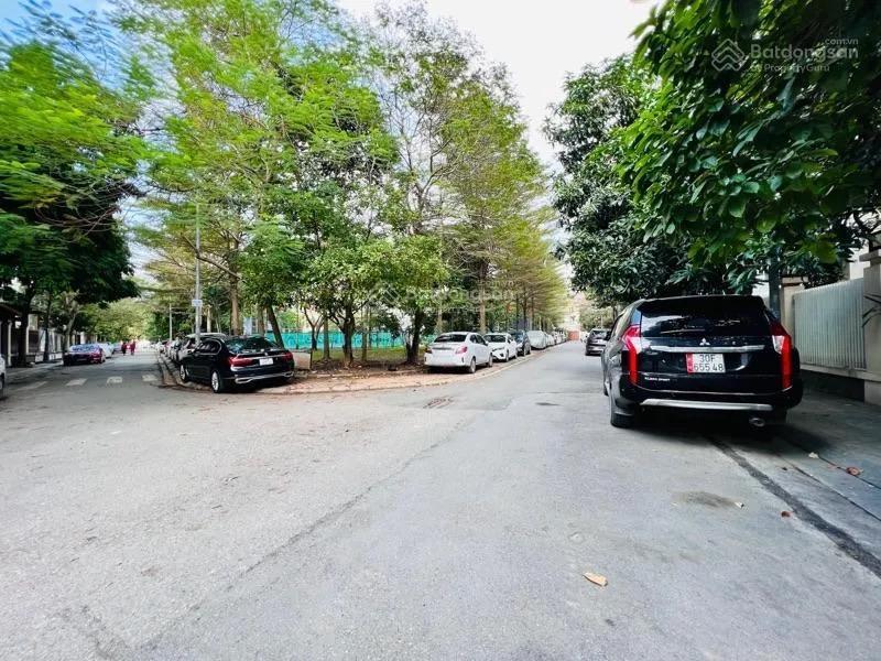 Bán nhà lk làng việt kiều châu âu 78.7m2 vị trí kinh doanh, ở siêu víp nơi đáng sống  0927 113 ***