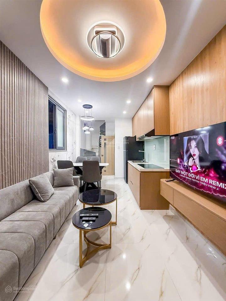 Nhà huỳnh thị hai,48 m2 nhỉnh 4 tỷ, hẻm xe hơi full nội thất,  ngà nhà phố