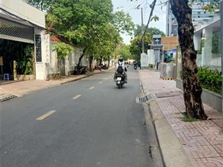 Nhà 84 m2, chỉ 4 tỷ 3, đường nguyễn văn quá, hẻm xe tải,  ngà nhà phố quận 12