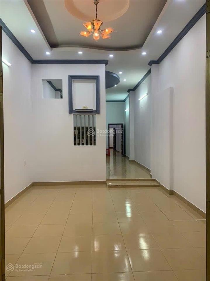 Bán nhà c4 1pk,4pn,2wc  nhà mặt tiền thuận tiện kinh doanh  tiện ích xung quanh đầy đủ giá 7tỷ3