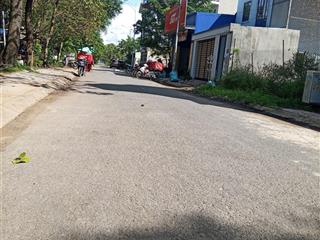 Nhà phân lô sát vinhomes grand park 147m2 4 tầng