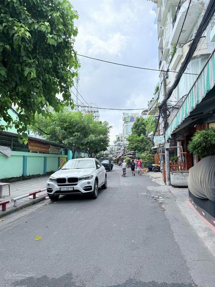 Giảm chào 600tr. tô hiến thành. 10m ra mặt tiền hẻm ôtô tránh nhau. chỉ 5.4 tỷ.