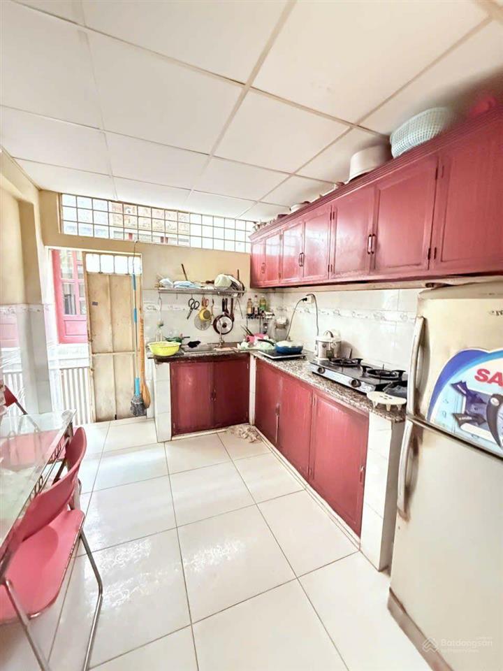 Giảm chào 600tr. tô hiến thành. 10m ra mặt tiền hẻm ôtô tránh nhau. chỉ 5.4 tỷ.