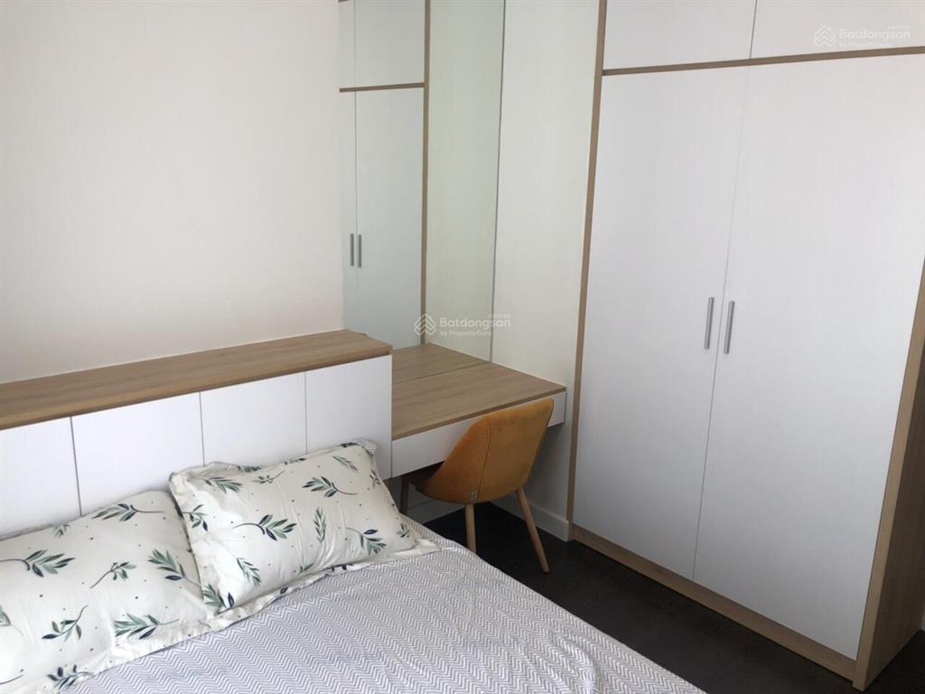 Gia đình bán căn góc cc 312 lạc long quân q.11. dt 69m2 2p 2wc. giá thoả thuận. 0896 515 ***