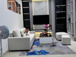 Bán nhà riêng tại la nộigiá 6,35 tỷdiện tích 42 m2căn góc 3 thoáng