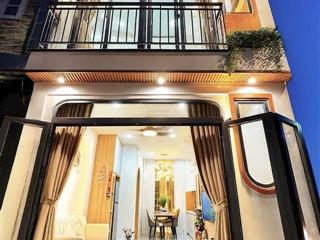 Căn góc 2 tầng full nội thất 21m hẻm 4m thông ngay chợ bà chiểu giá chỉ 4.68 tỉ